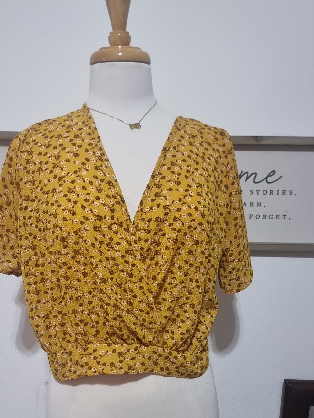 Women's Mustard Floral Surplice Crop Top